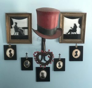Silhouette display