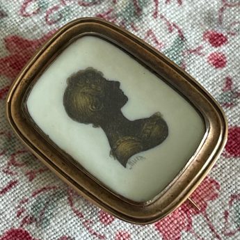 John Field, a silhouette frill pin