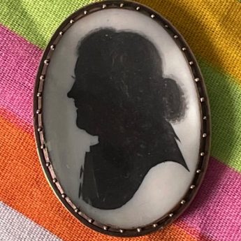 William John Thomson, pendant silhouette portrait