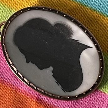 William John Thomson, pendant silhouette portrait