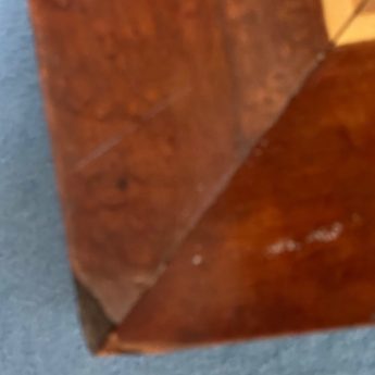 Royal Victoria Gallery, cut and gilded silhouette of a gentleman